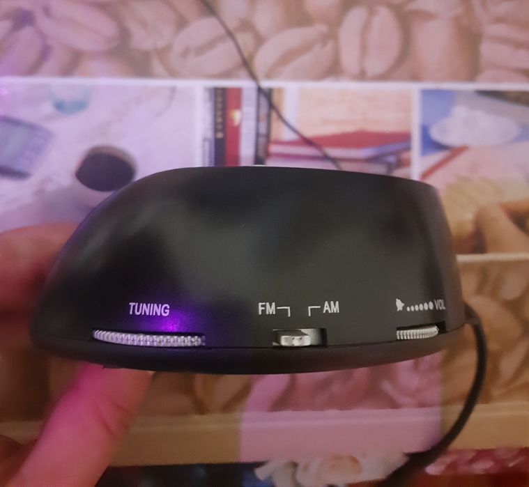 Радіогодинник TESCO CR-106