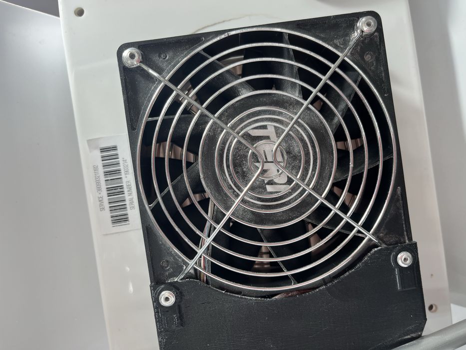 Витяжка для манікюра teri