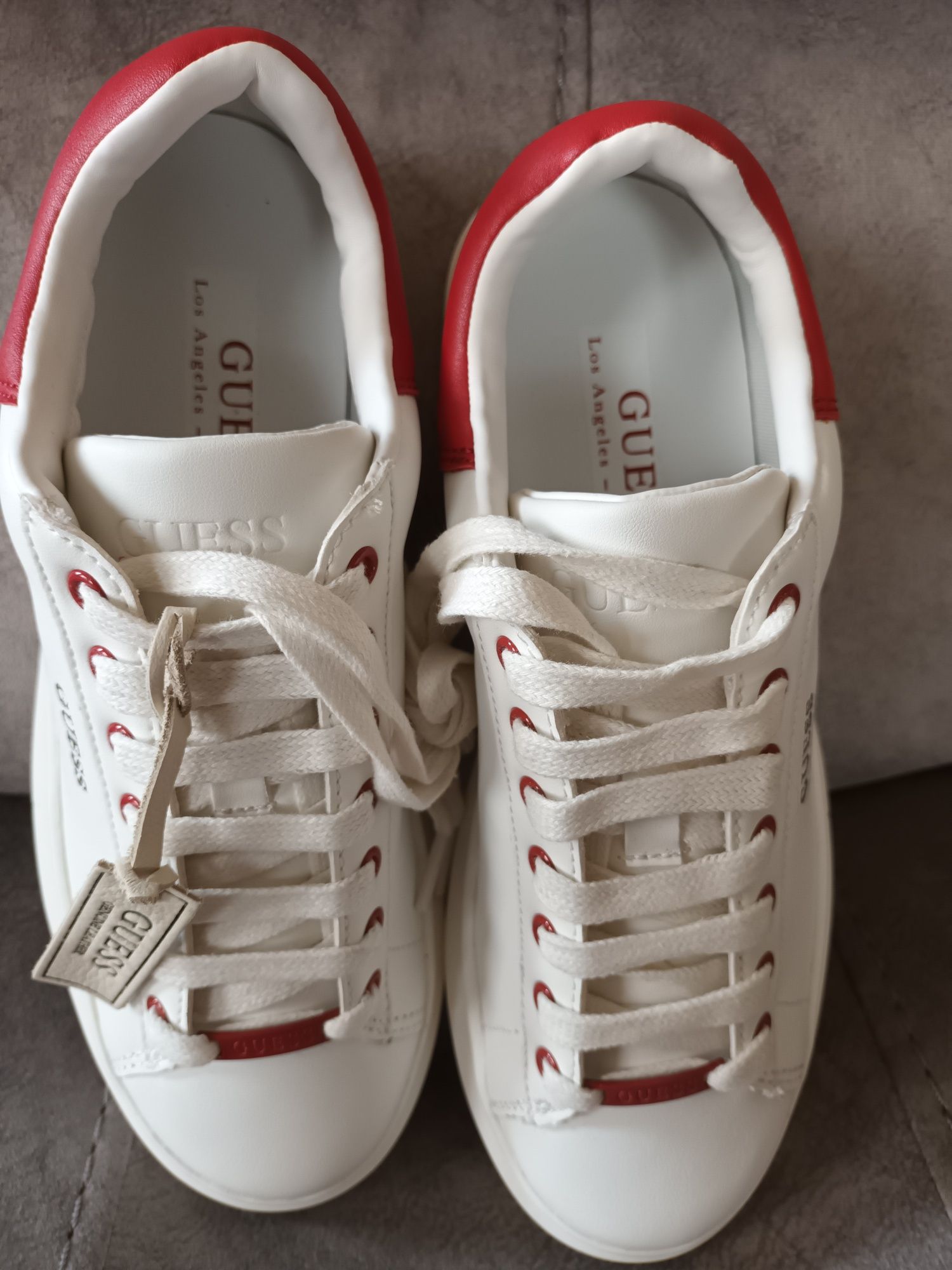 Buty damskie Guess