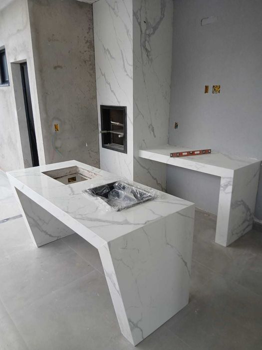 Mão de obra , pedreiro e azulejista, pintura.