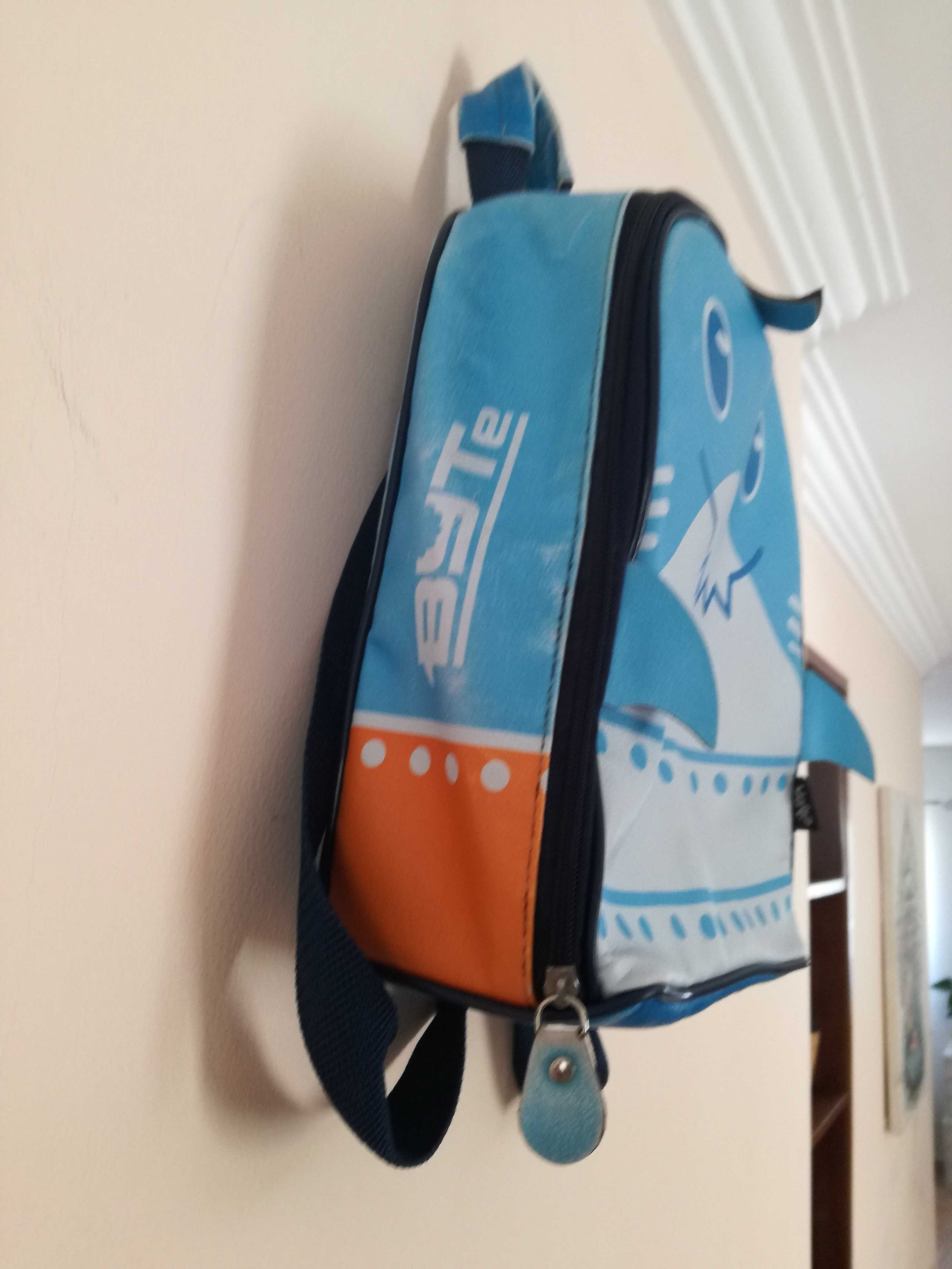 Lancheira Mochila bolsa térmica Uatt? criança
