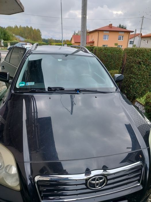 Toyota Avensis combi