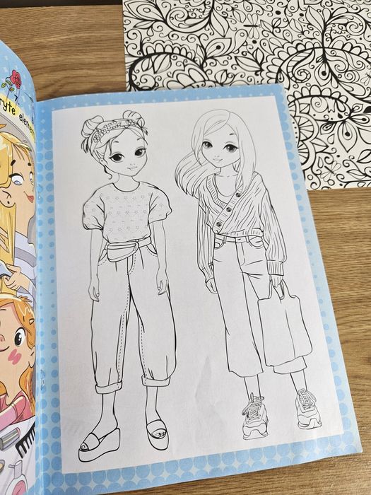 Kolorowanki dla dziewczynki Frozen Modelki + antystresowe