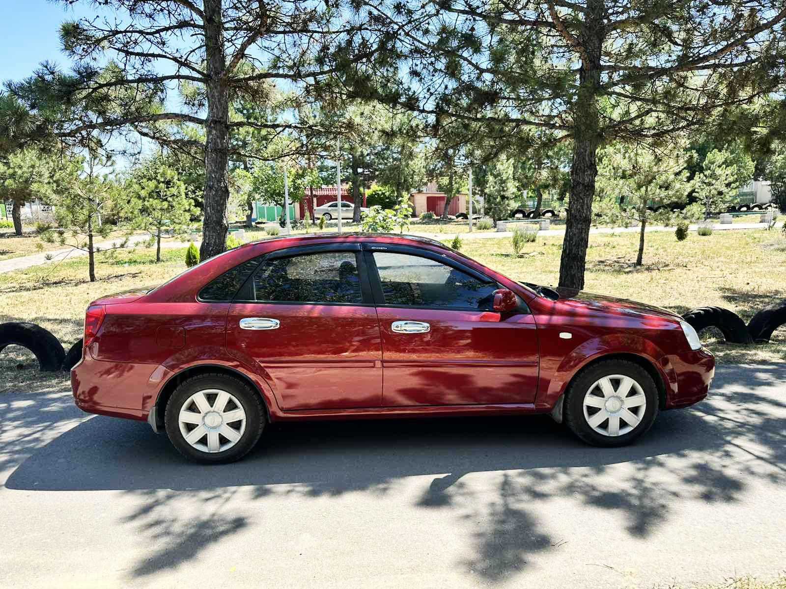Chevrolet Lacetti 1.8 газ/бензин 2005 год