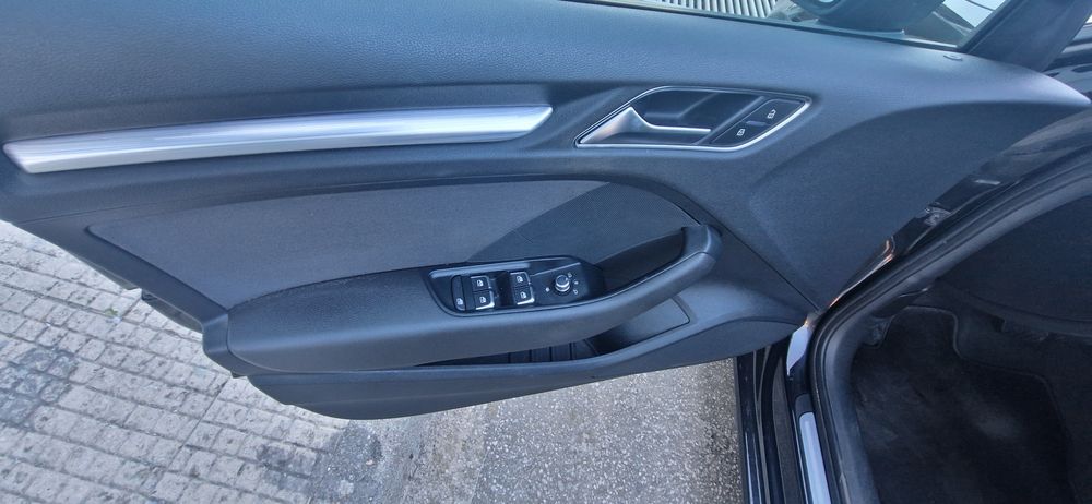 Audi A3 Sportback 1.6 tdi S Tronic