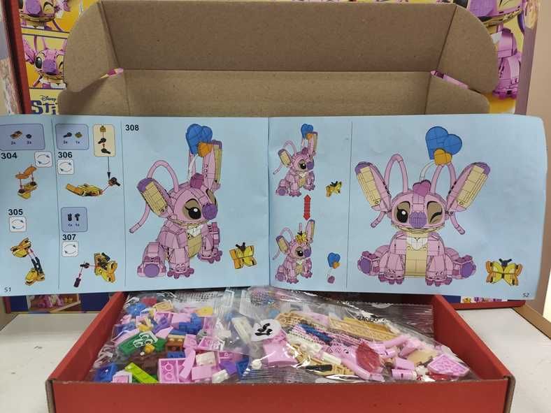 Конструктор‼️НОВИЙ‼️Disney Стич Дівчинка на 784 деталей як LEGO 43257