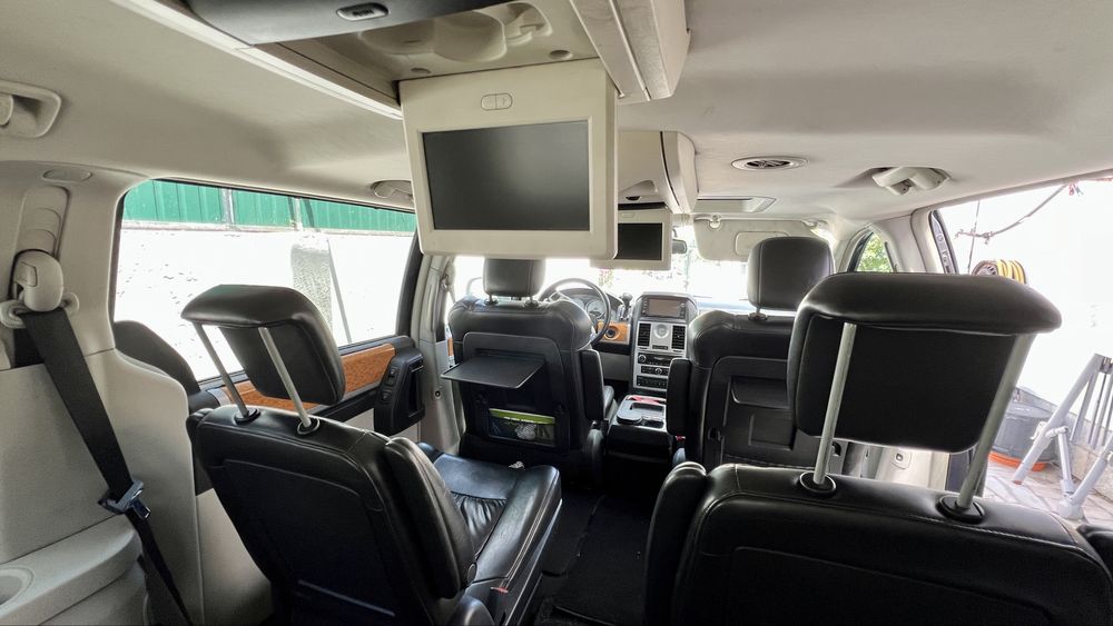 Chrysler Grand Voyager 2.8 CRD 2010