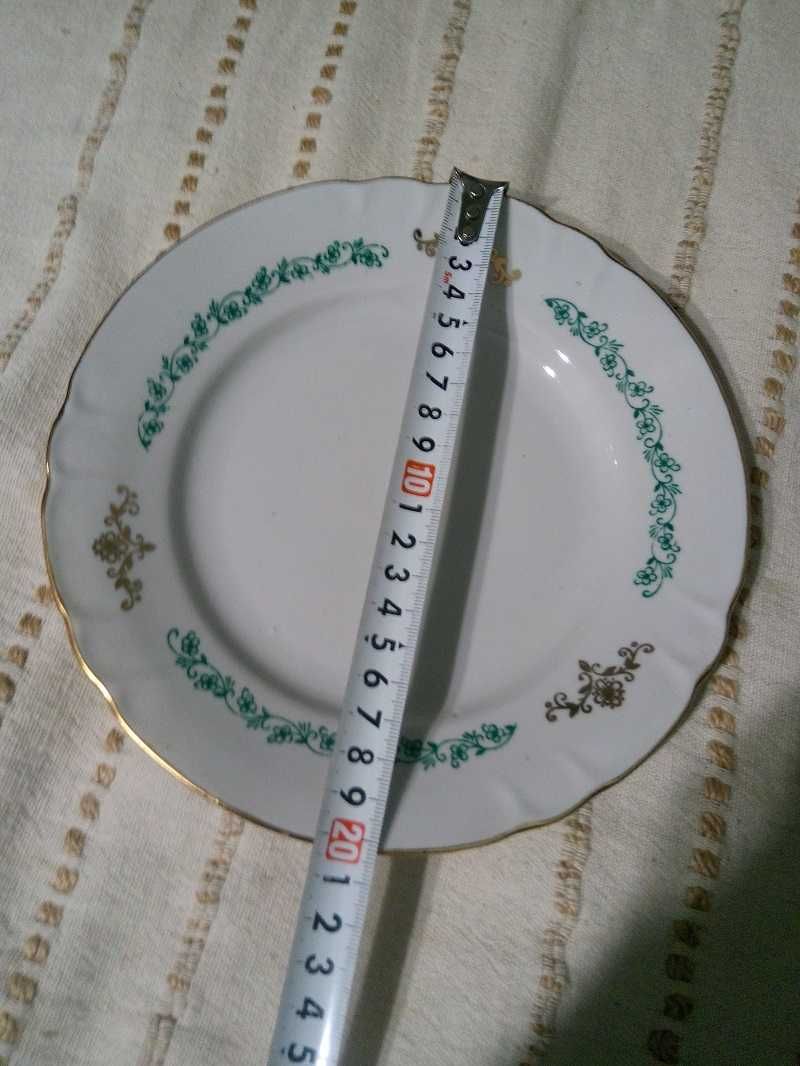 винтаж тарелка мелкая с ""позолотой" новая  цена за 5 шт., посуда