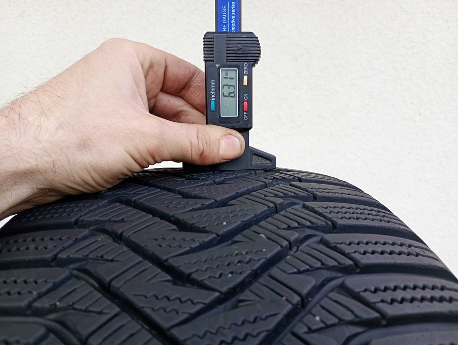 225/55 r17 -4шт- Laufen 19р. зима шини резина 225 55 17 (L12*4)