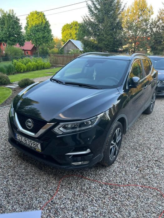 Nissan Qashqai Qashqai w idealnym stanie, panoramiczny dach, bogate wyposażenie