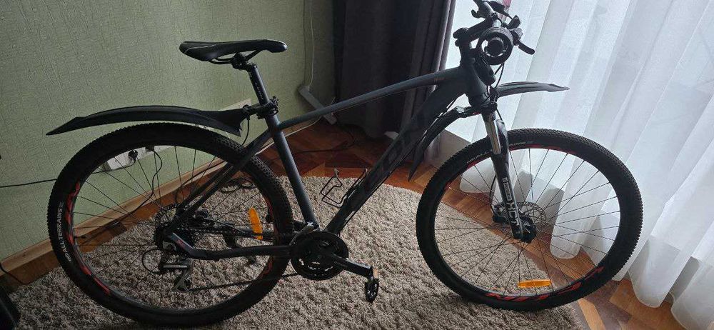 Велосипед LEON в ідеальному стані