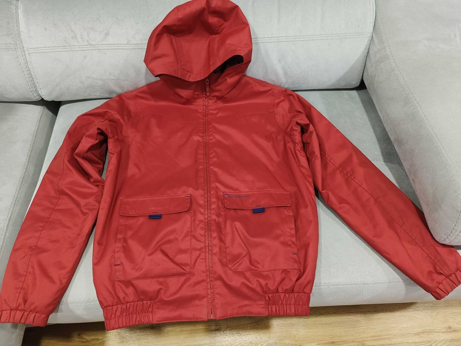 kispo marca Decathlon