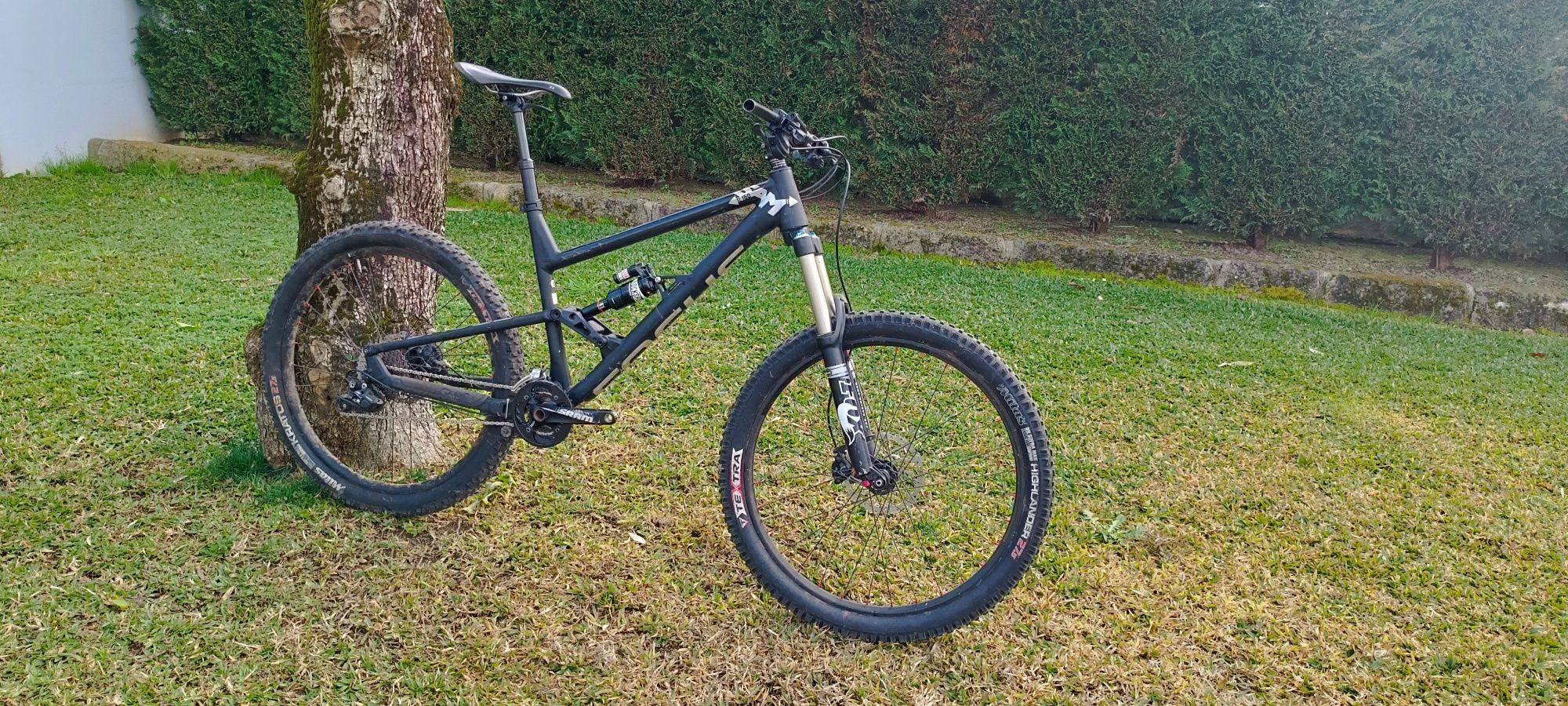 Bicicleta Focus Sam 27,5