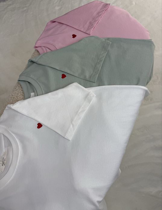 Футболка з сердечком