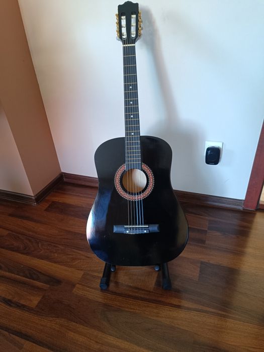 Gitara do nauki jak nowa