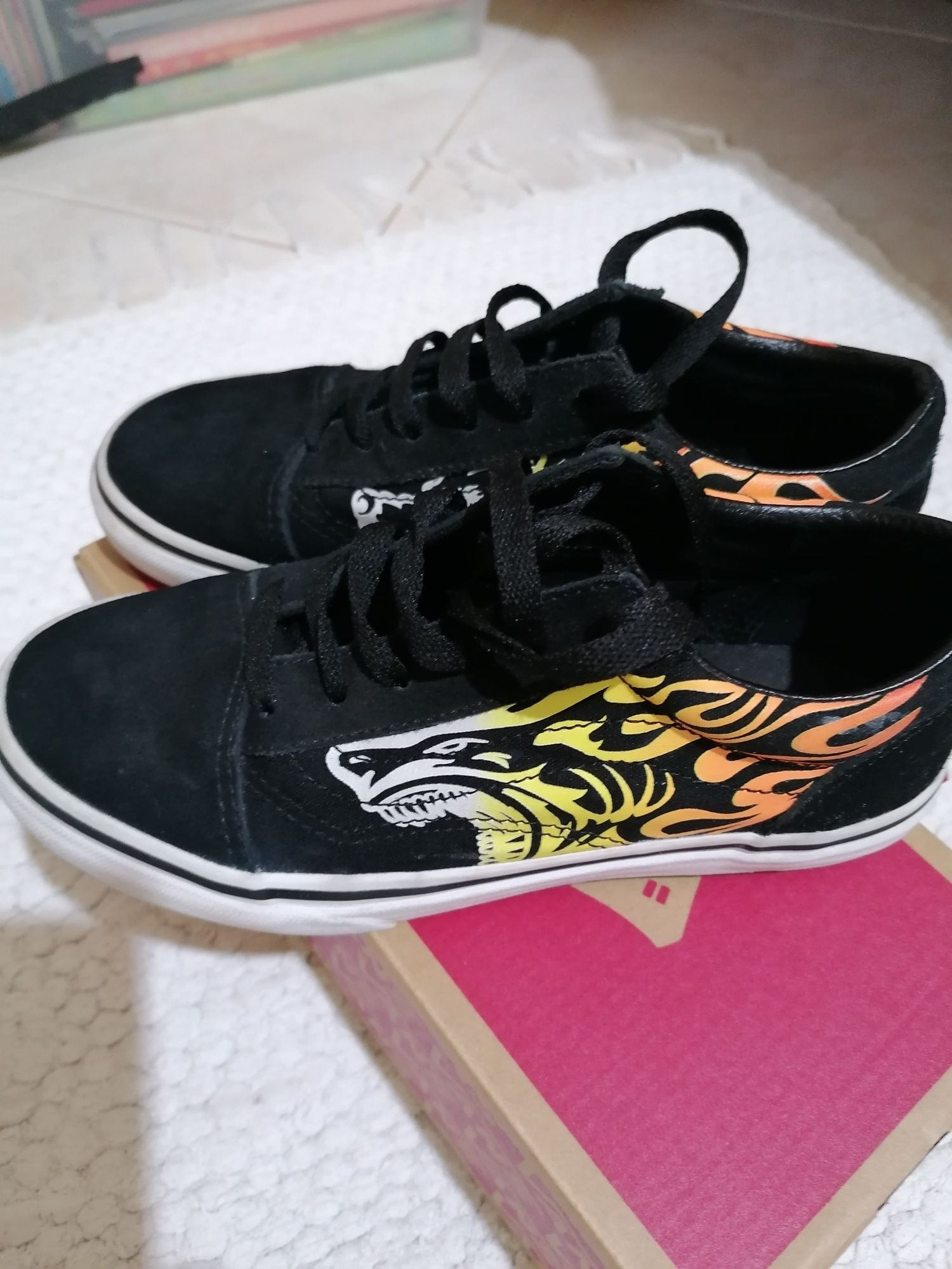 Tênis Vans Old Skool