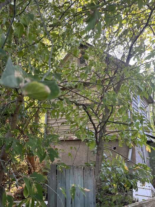 Осокорки. Продаж ділянки 500 м від ст.м. Славутич.