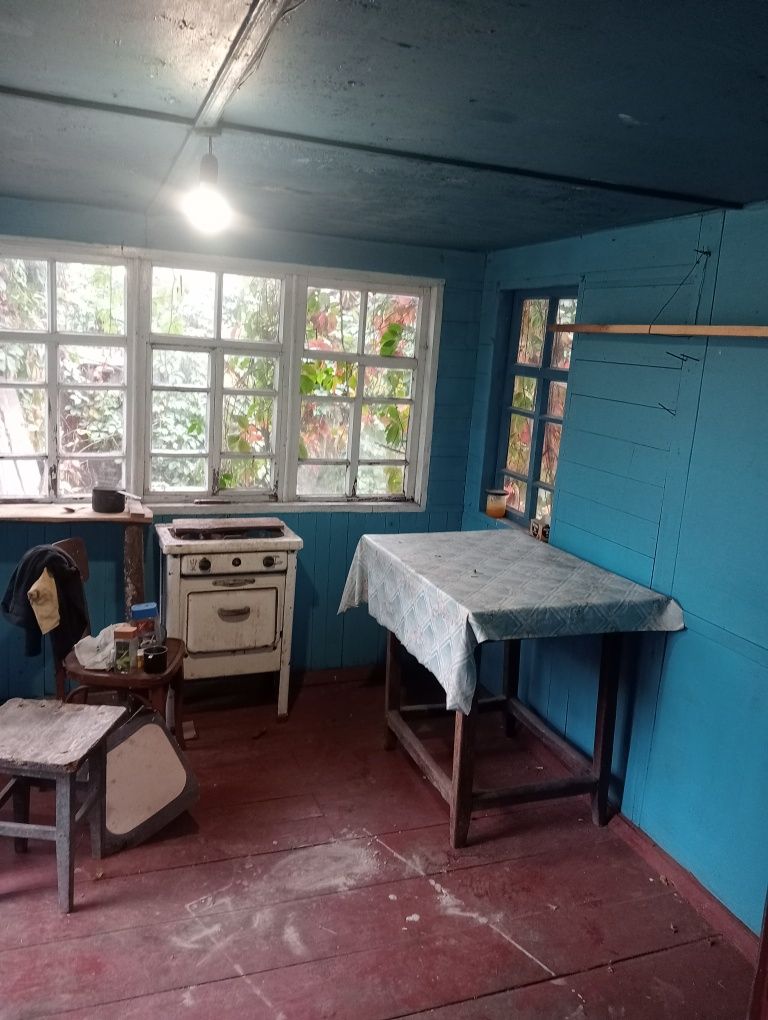 Продам дерев'яний будинок смт.Вороніж,вул.Дорошенківська.,Сумська обл.
