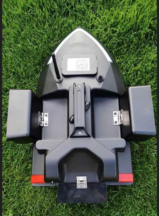 кораблик караблик лотка для рибалки катер прикормочний Flytec GPS