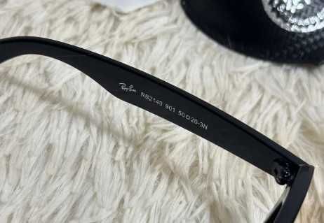 Ray-Ban Wayfarer Sunglasses Black/Green