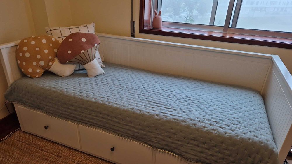 Hemnes 90x200 ikea como novo