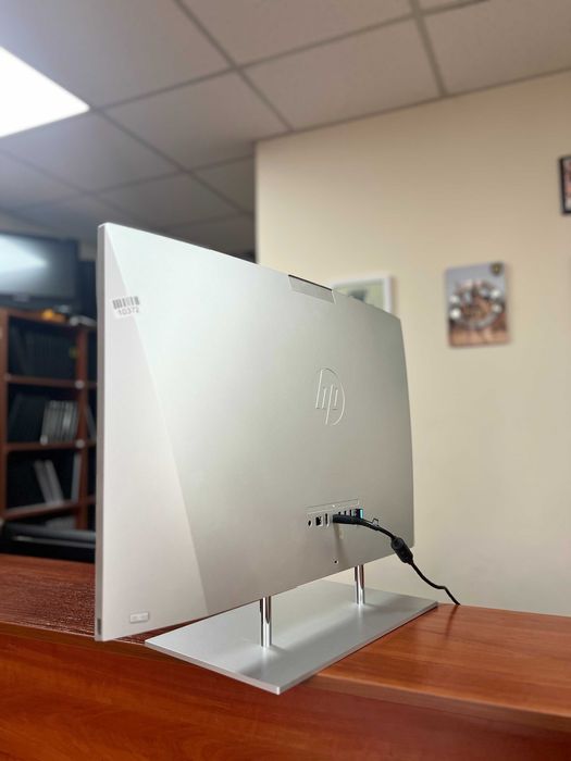 Моноблок HP All-in-One 27·Ryzen 5 4500U·16ГБ+SSD 512·27"відеокарта 2ГБ
