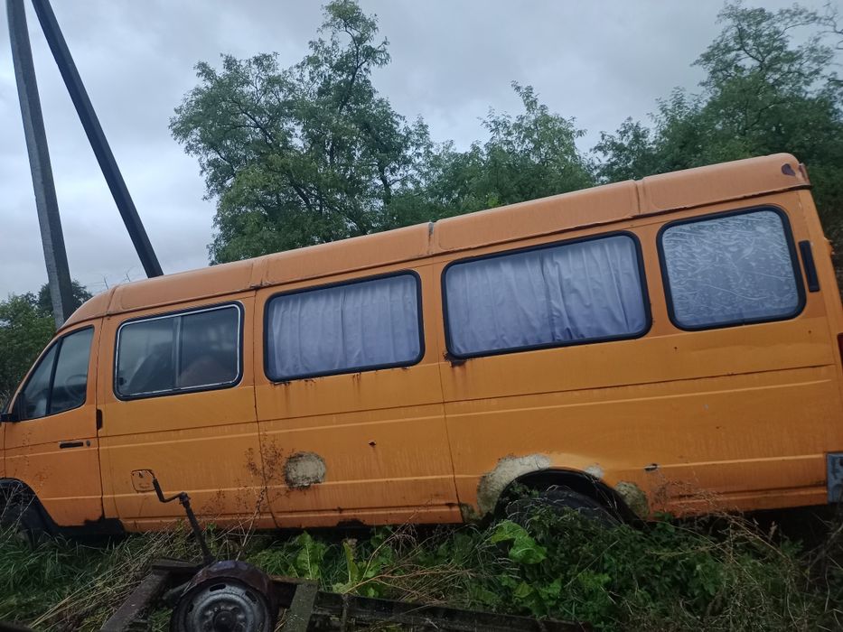 Продам Газель...