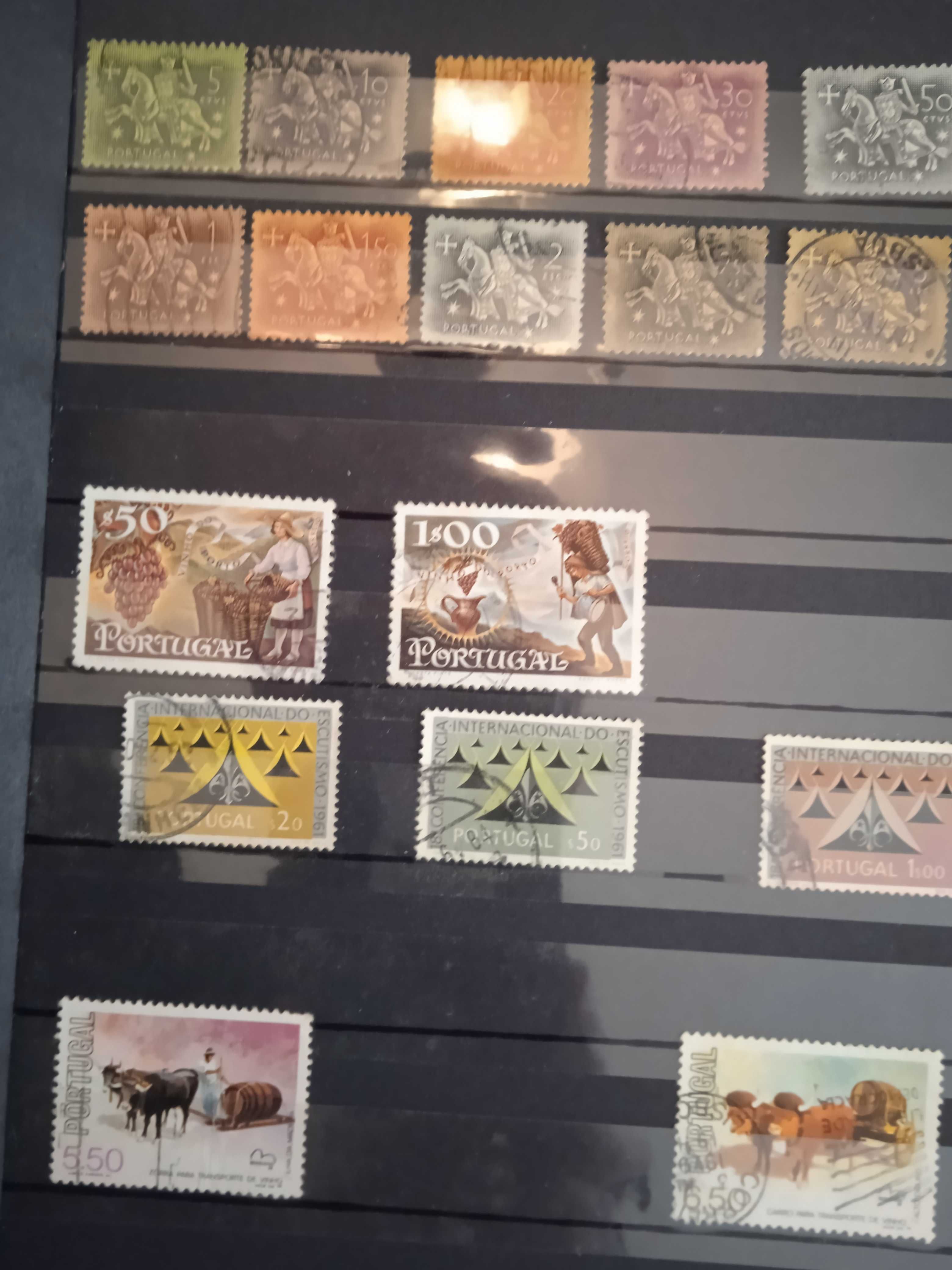Coleção de selos dos anos 80