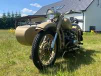 Motocykl URAL DNIEPR K750