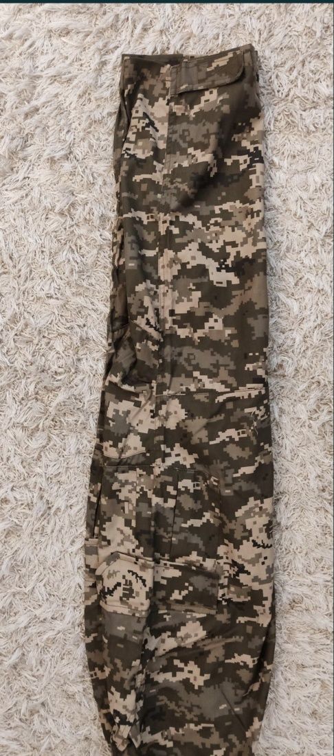 Продам военные вещи