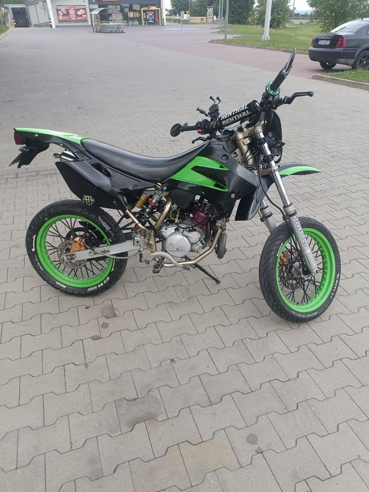 Motorower enduro zarejestrowany