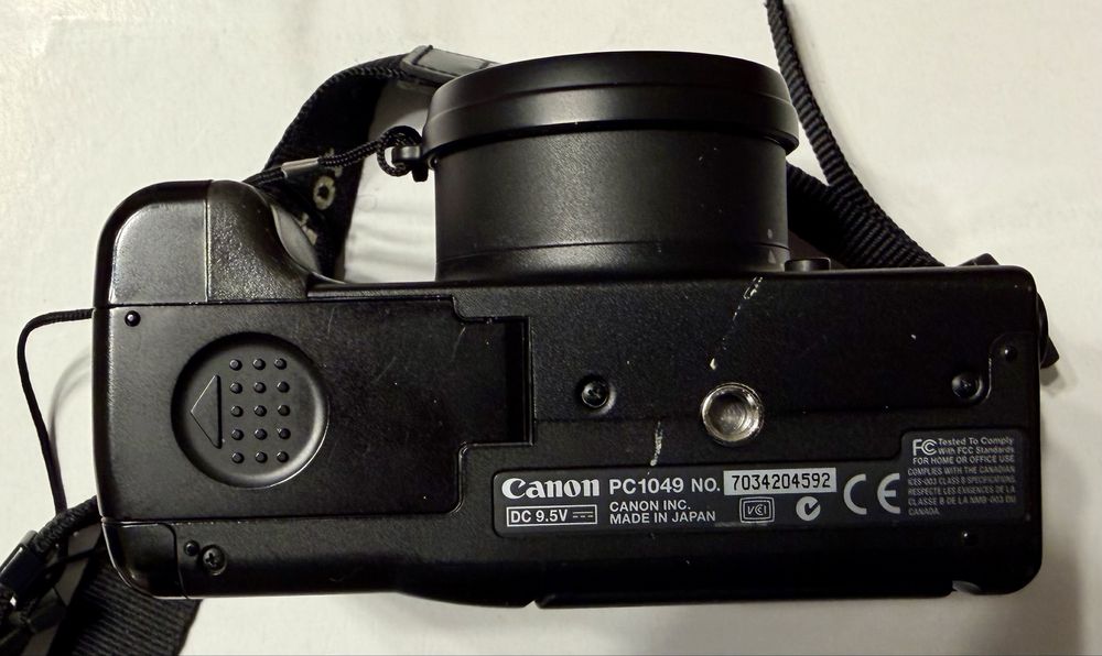 Aparat Canon Powershot G5, nowe baterie, dodatki, super stan.