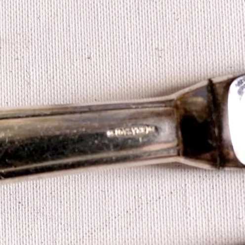 TAP. 30 facas anos 70.