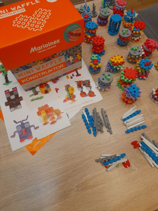 Klocki-mini wafle Marioinex 300