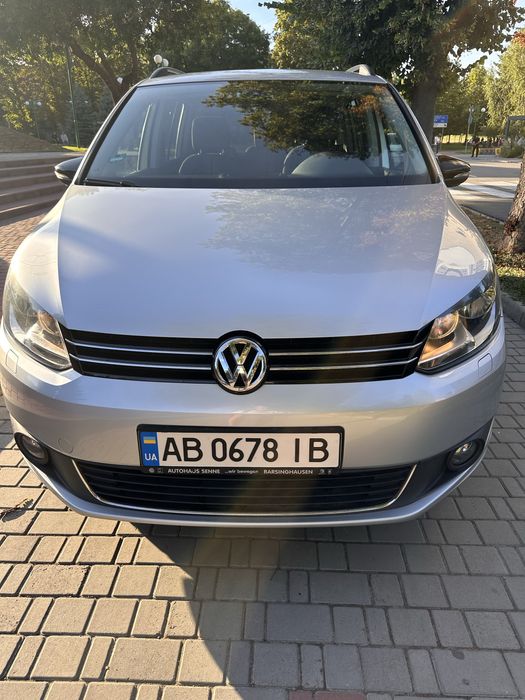 VW Touran 2013 максимальна комплектація ідеальний стан