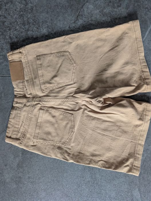 Dwie pary krótkie spodnie jeansowe rozm 134 z Sinsay