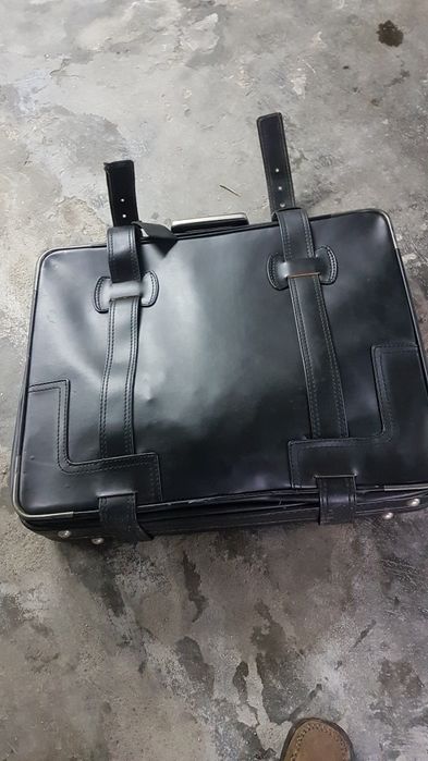 Mala de viagem Antiga em puro couro