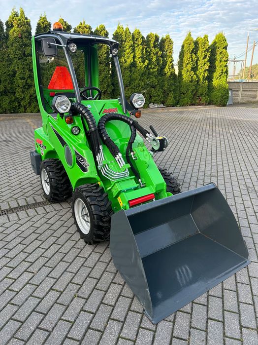 Mini ładowarka Avant 423 Fabrycznie Nowa 2025