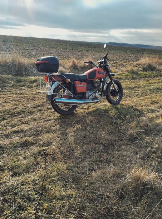 Продам  Иж  планета 5