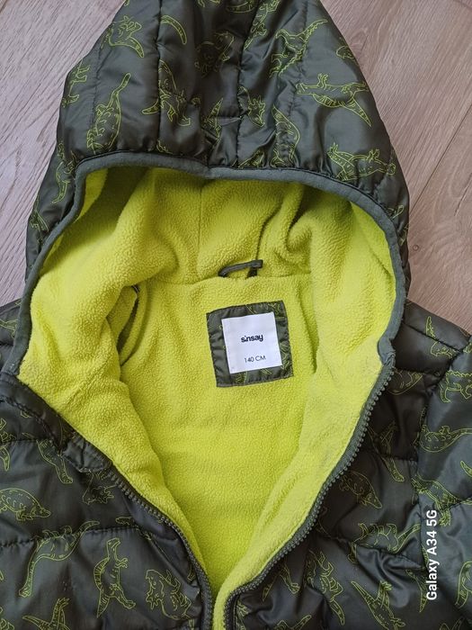 Куртка фірма Sinsay