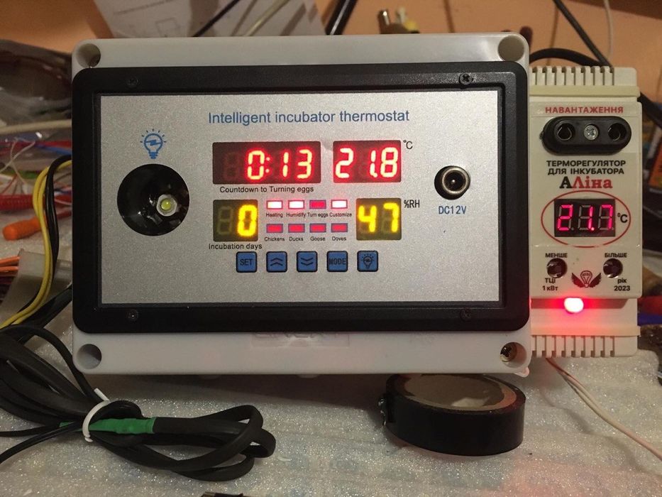 Терморегулятор  інкубатора ZFX -9005,9002. Термоконтролер 12в, 220в