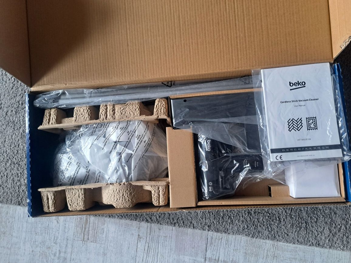 Odkurzacz pionowy bezprzewodowy Beko VRT 94928 VW