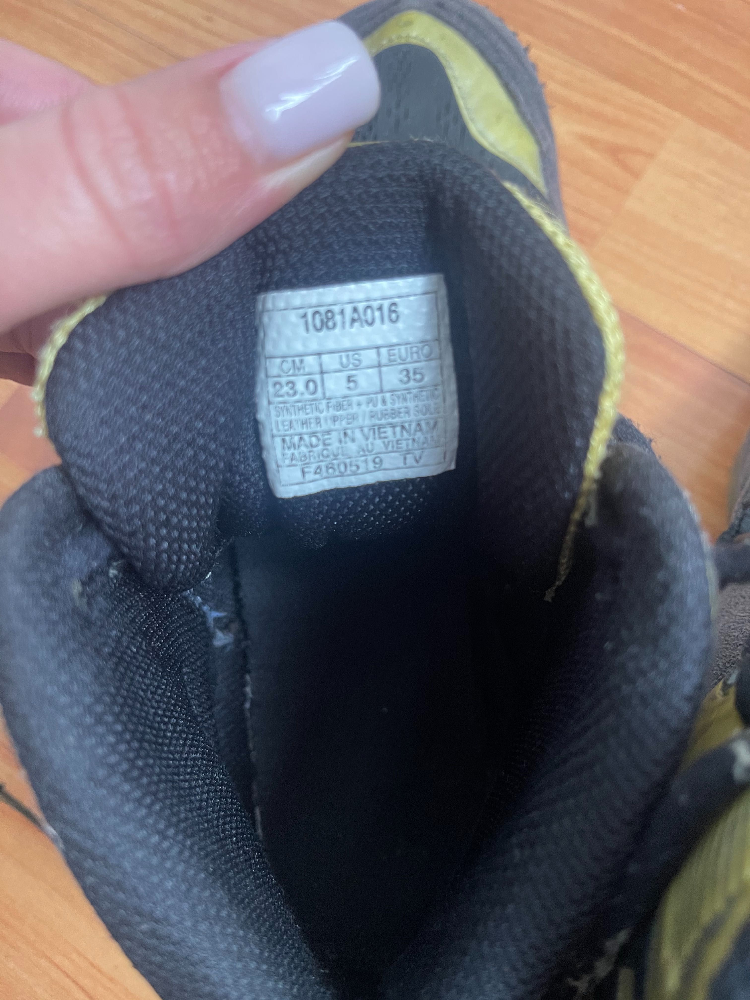 Борцовки для боротьби Asics 35р