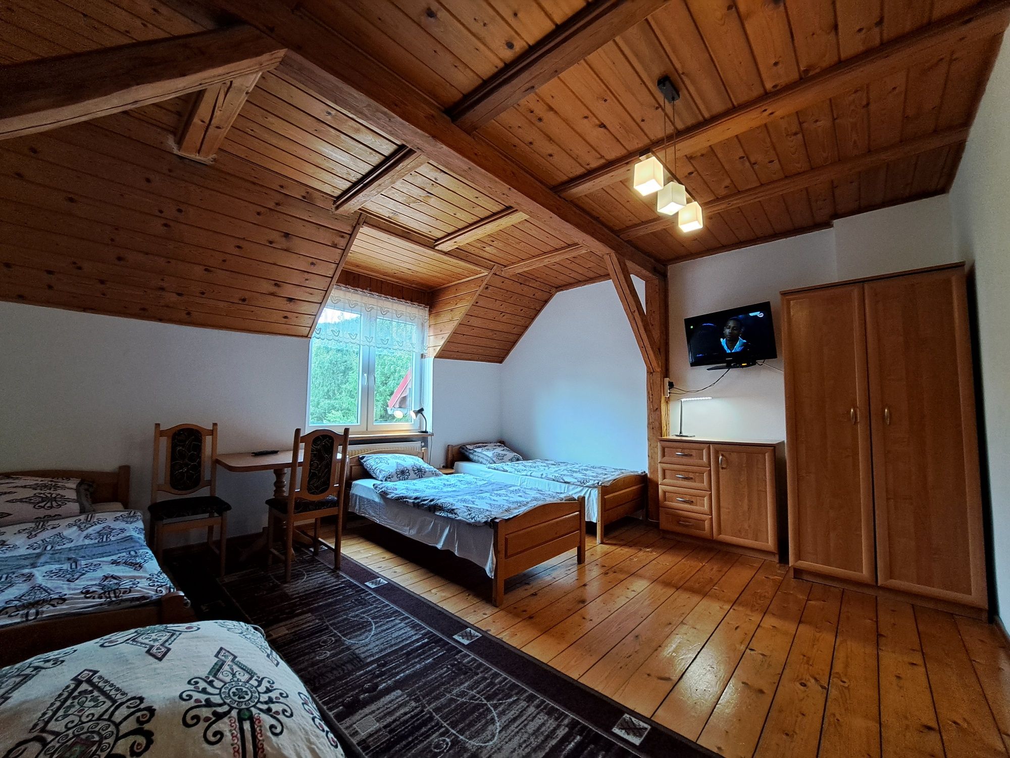 Góry, Międzygórze, pokoje, camping, noclegi, Snieznik, agroturystyka