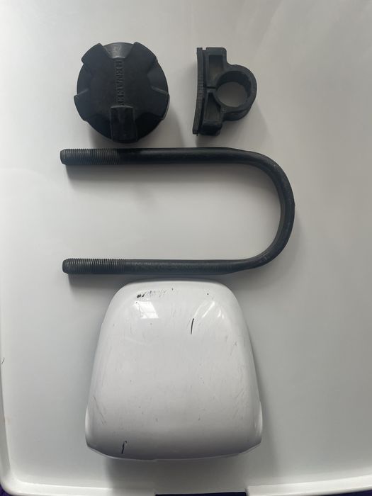 Стремянка ресори прицепа,кришка бака і інше