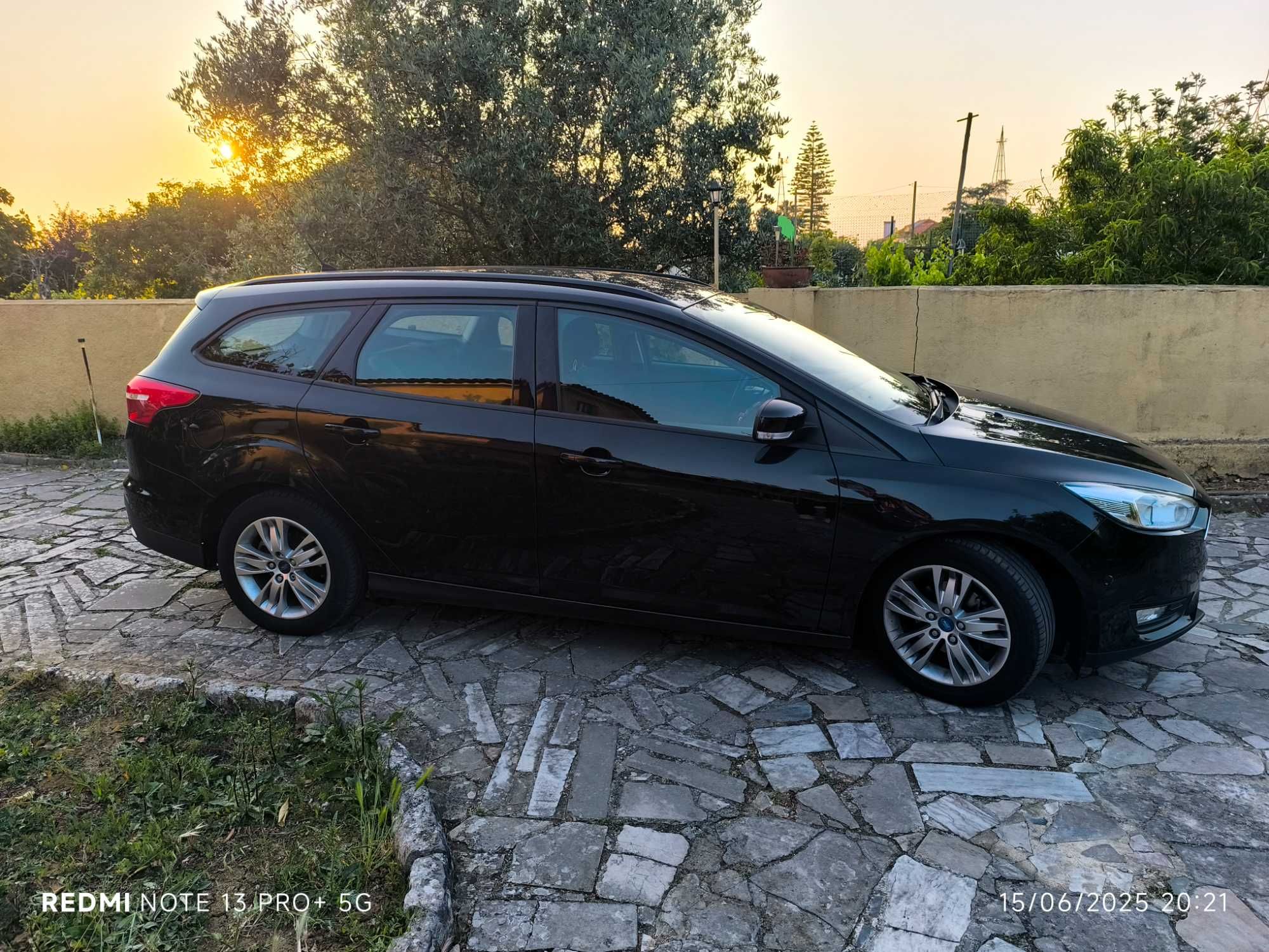 Ford focus 1.0 ecoboost full extras
