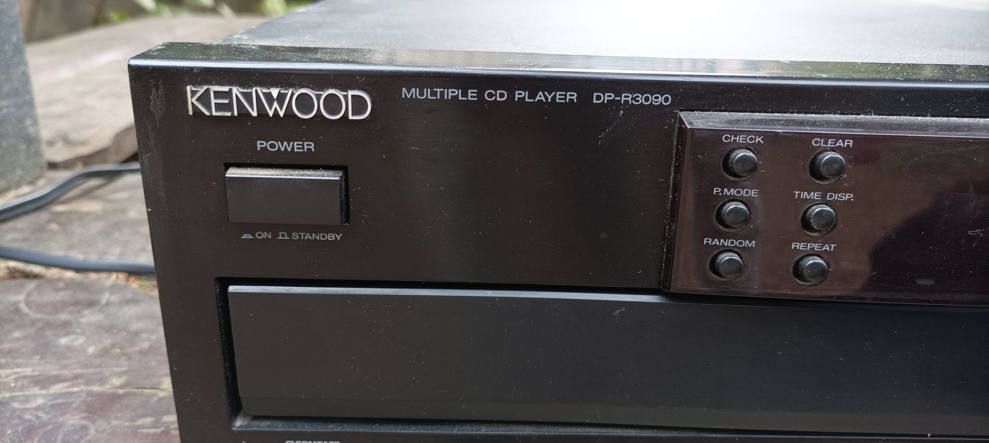 Odtwarzacz VHS Keenwood DPR-30090