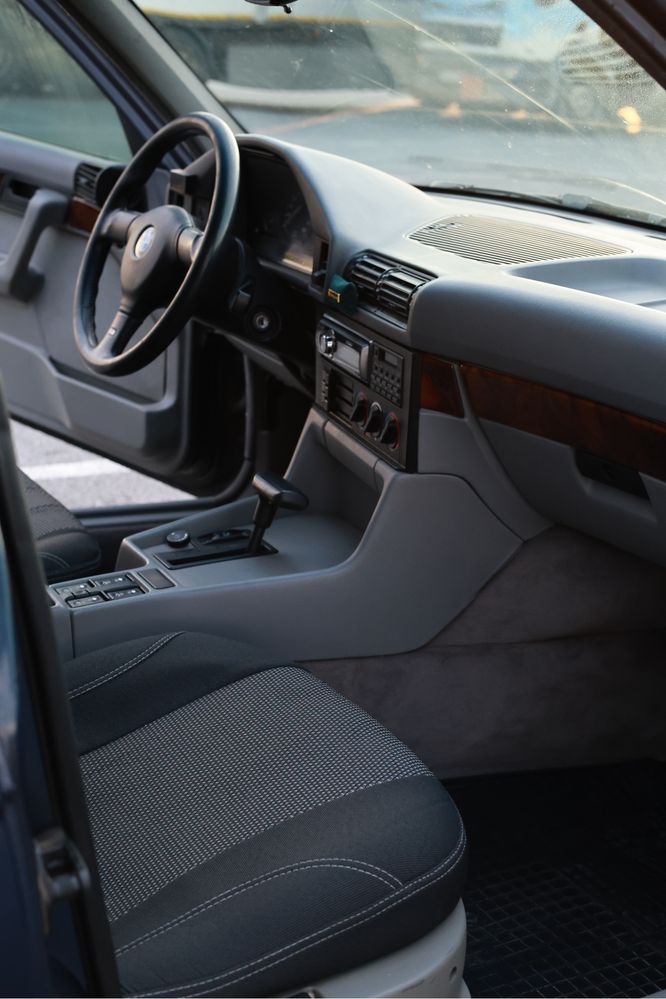 Продам BMW 525i акпп