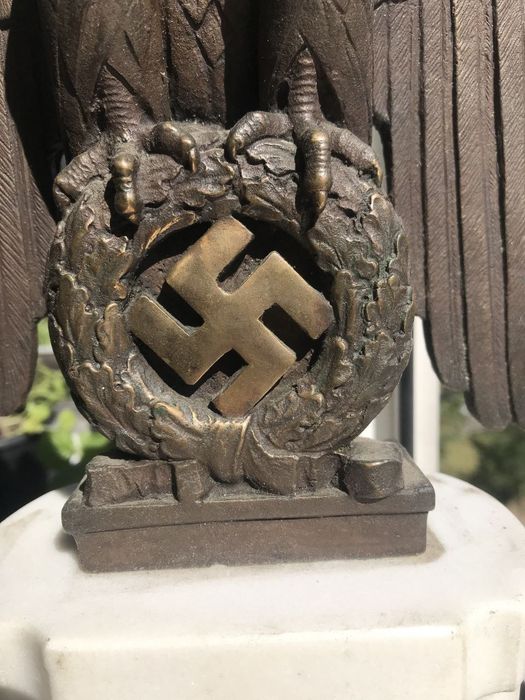 Бюст Третій Рейх