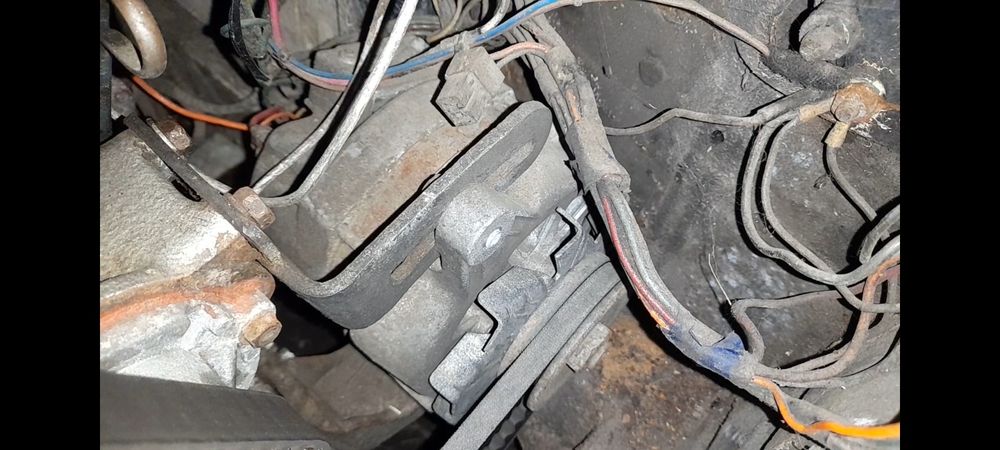 Генератор заз дана славута  москвич